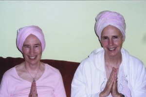 Kundalini yoga teachers and soul sisters, Guru Rattana and Guru Kirin.